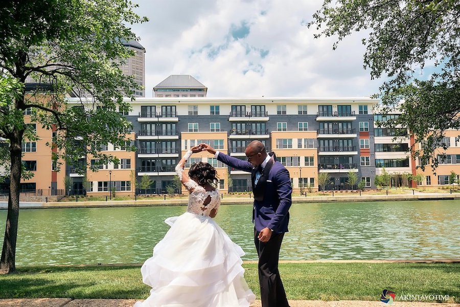 Tolu and Taiwo_wedding_munaluchi_brides of color_blackbride_munaluchi bride_multicultural love32