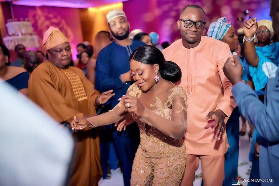 Tolu and Taiwo_wedding_munaluchi_brides of color_blackbride_munaluchi bride_multicultural love33