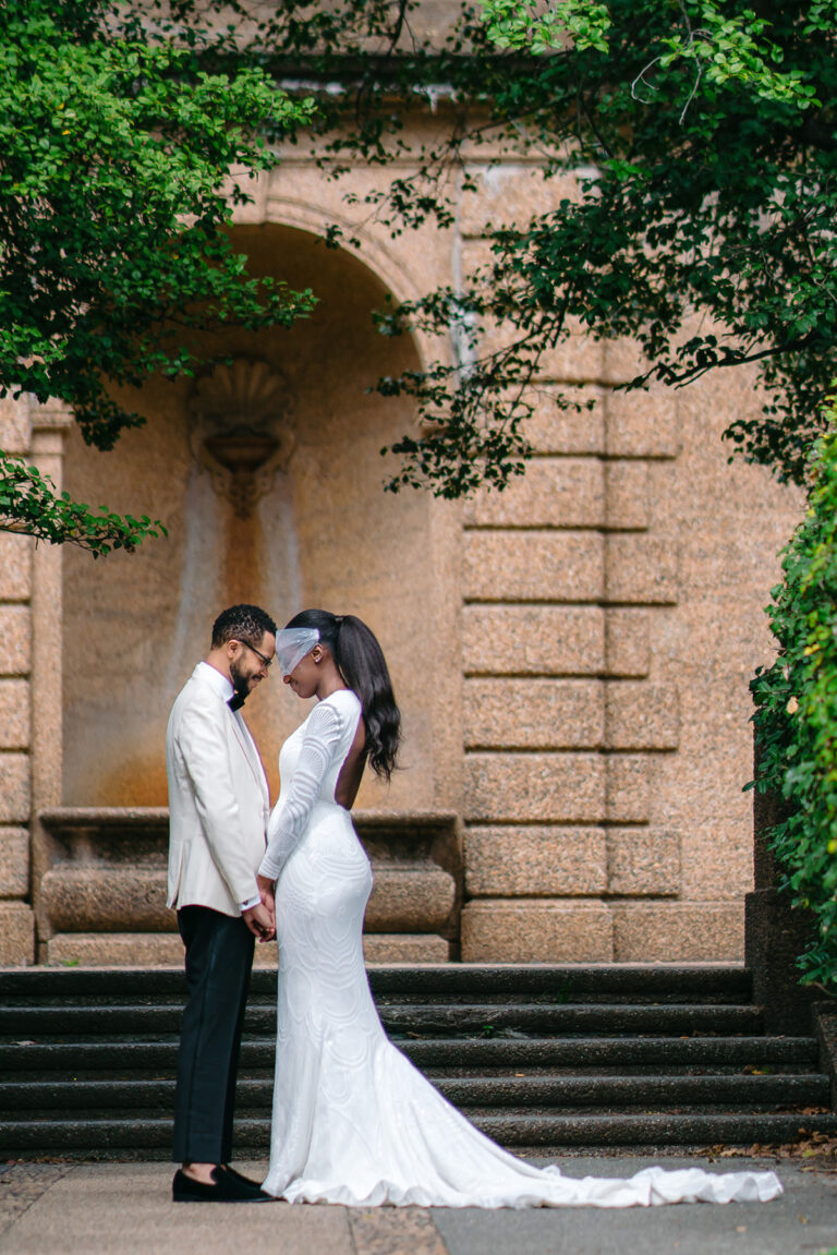 Allan-Shayla-DC-Micro-Wedding-MFields-Photography-12_1200px-768x1151.jpg