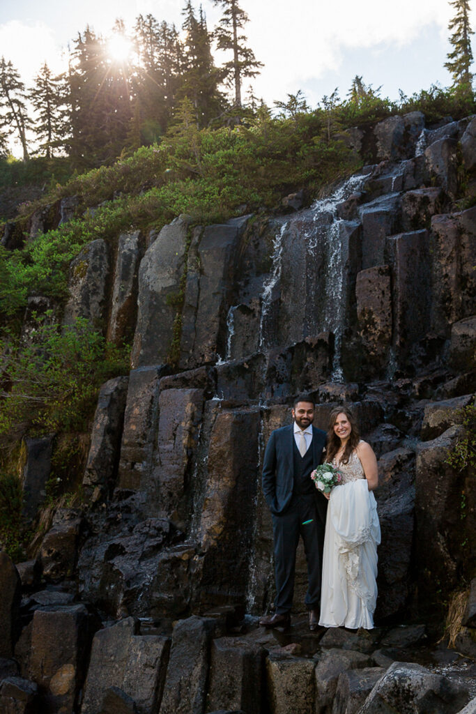 Adventure elopement in Washington state