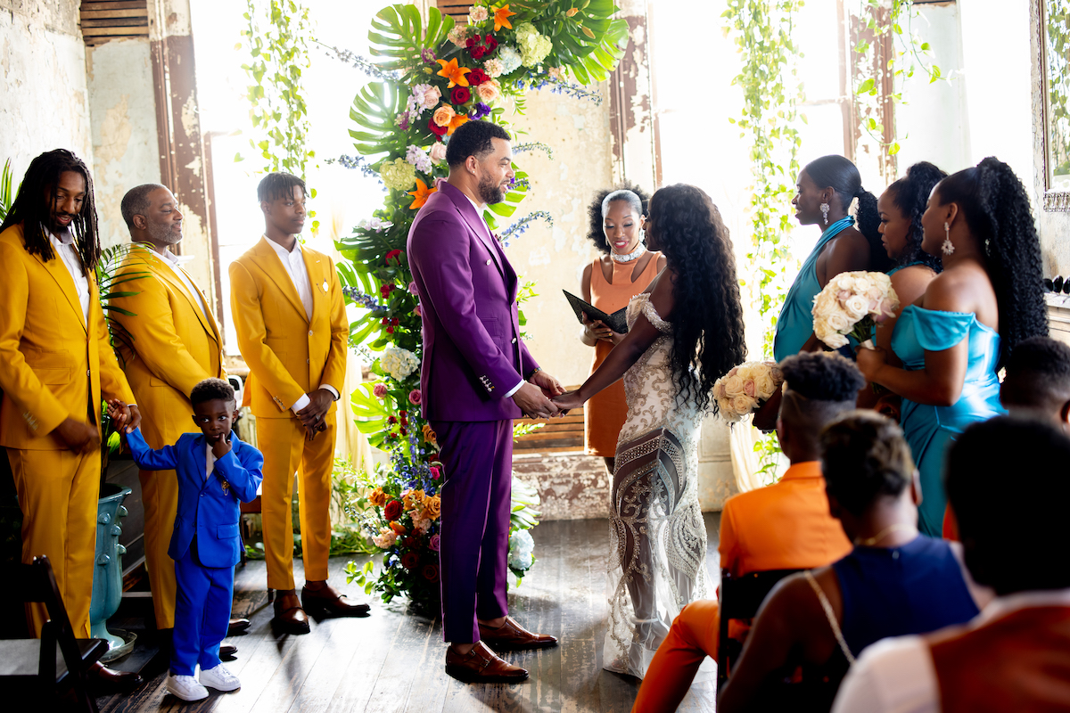 Vintage glam vow renewal in New Orleans celebrates 20 years of love!