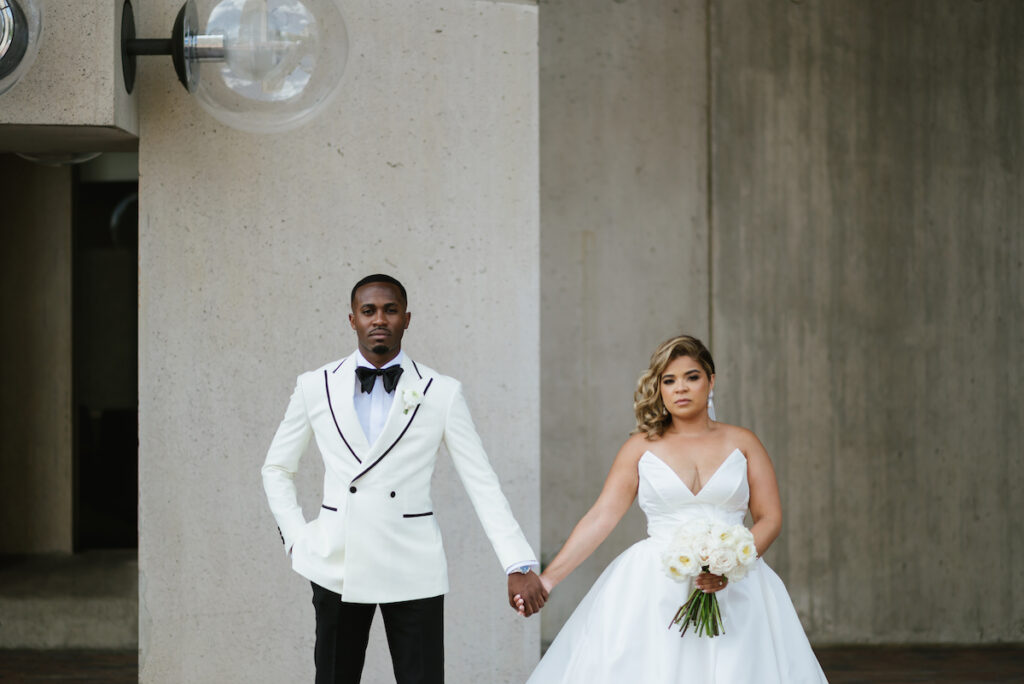 Bilingual Ceremony at the Four Seasons One Dalton in Boston 