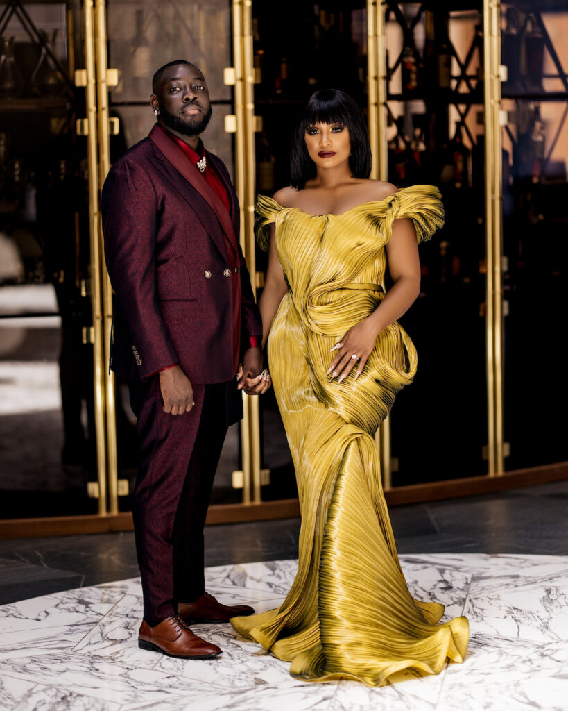 Featured in MunaLuchi Bridal Magazine, Issue No. 27, Amy & Sam's engagement session highlights their shared artistic and eclectic style while also paying tribute to their individual Ghanaian and Washingtonian roots.
