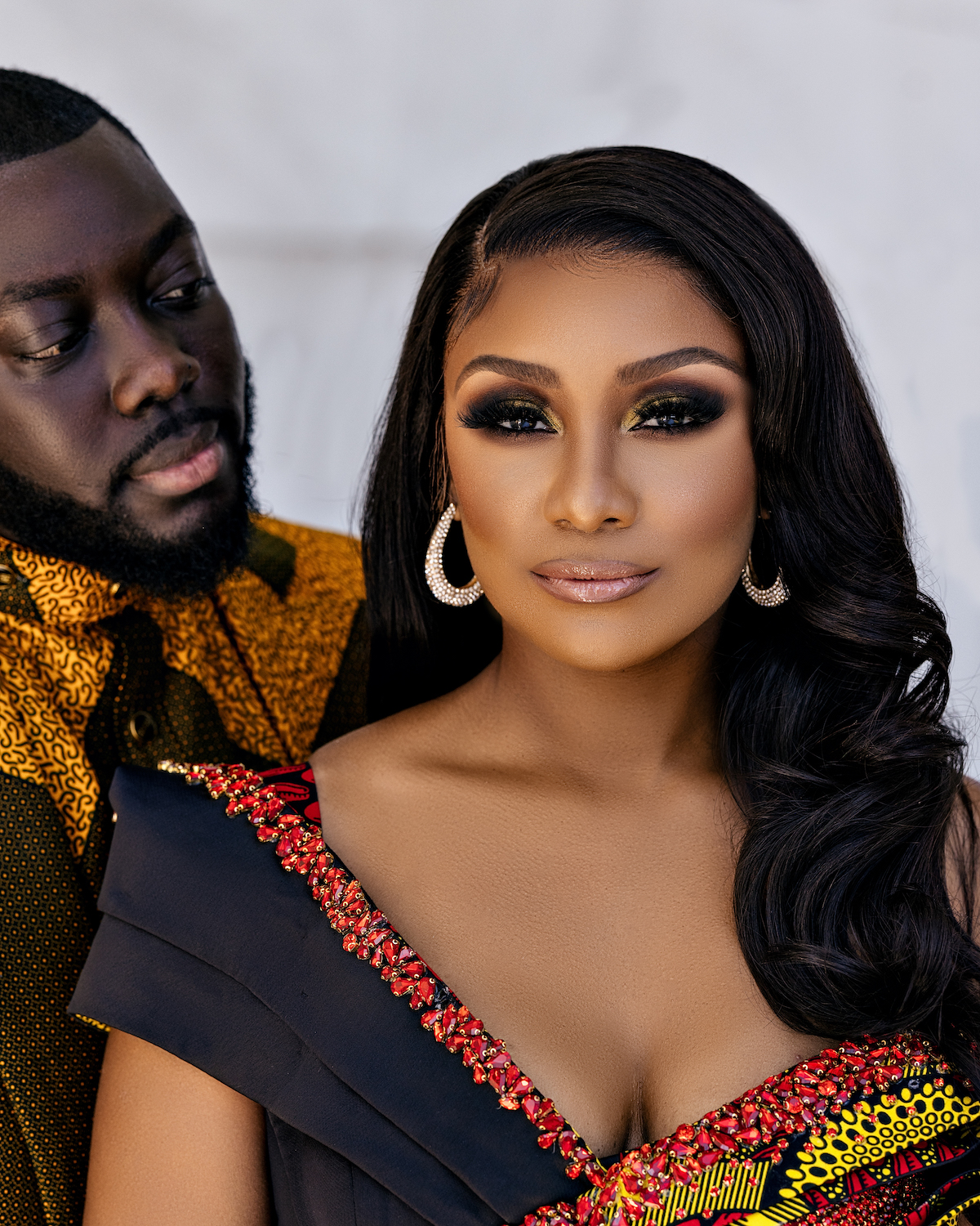 Featured in MunaLuchi Bridal Magazine, Issue No. 27, Amy & Sam's engagement session highlights their shared artistic and eclectic style while also paying tribute to their individual Ghanaian and Washingtonian roots.
