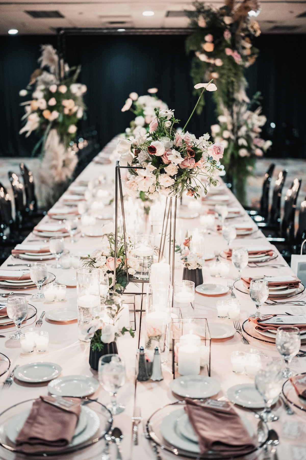 Boho chic wedding decor