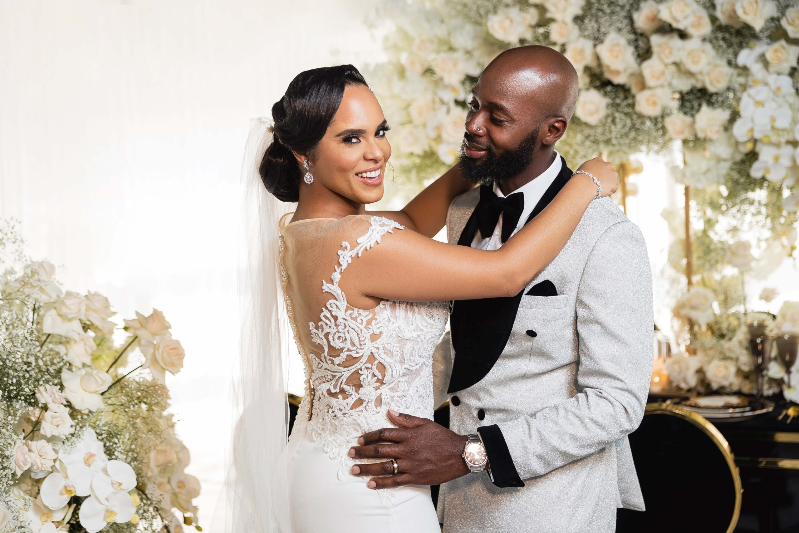 Featured in Issue No. 27, Noadia Valsin of Memorable Event Design and a team of elite vendors create a scene of timeless luxury & romance.