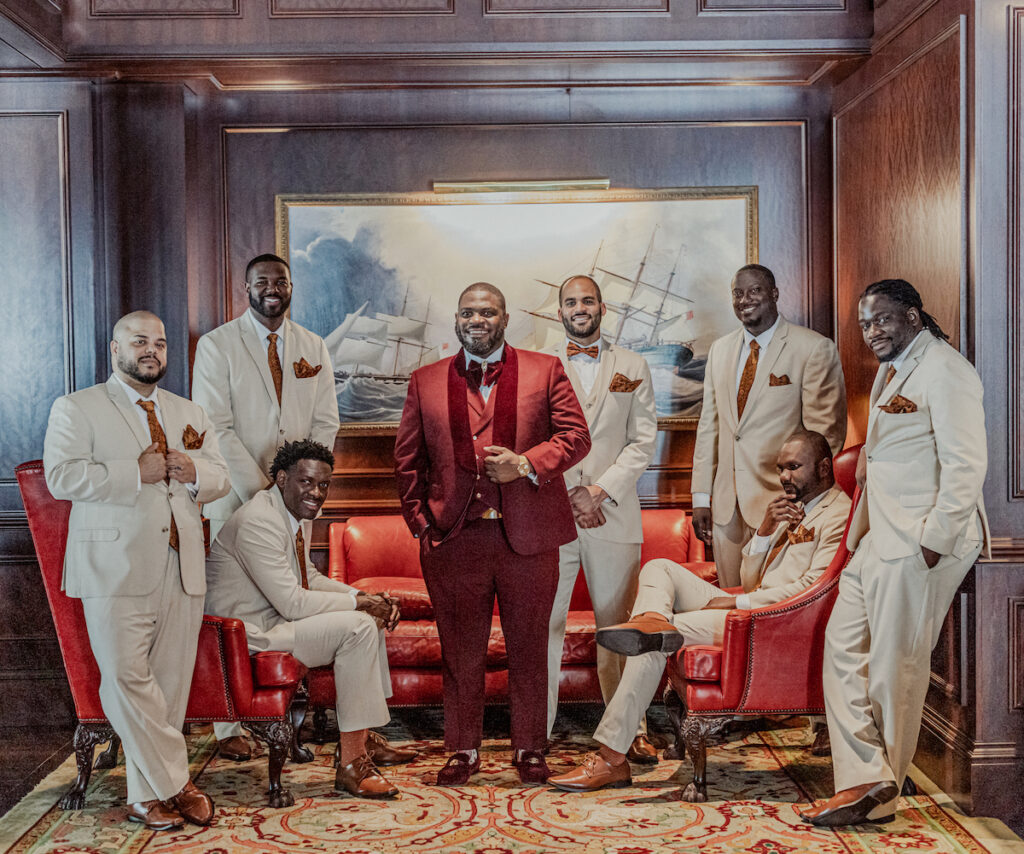 Fran & Judney tied the knot in a classic chic wedding where they first met at the Notre Dame D'Haiti Catholic Church in Miami, Florida.