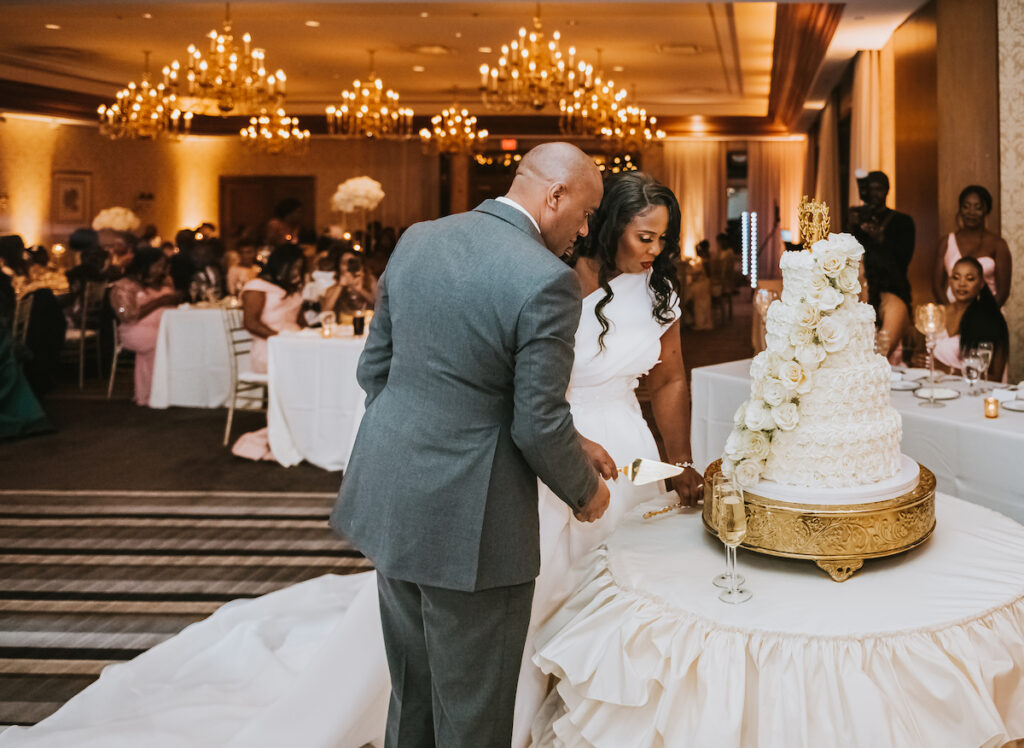 Mixing vintage and modern design, Christian and Leevy’s elegant autumn wedding features a cream and gold color palette and dramatic details.