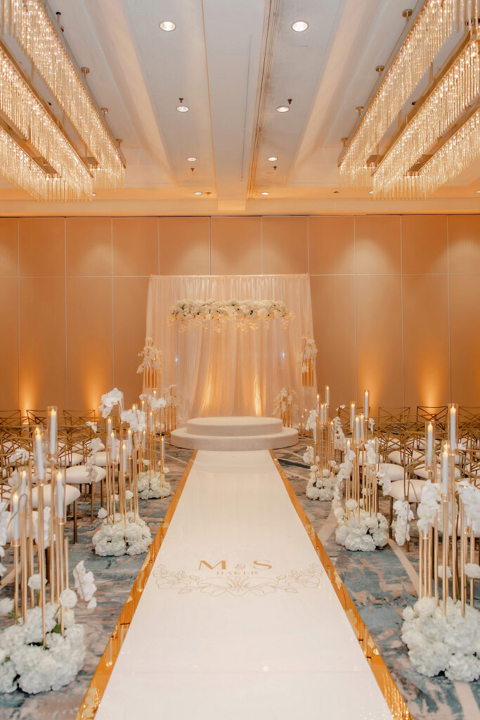 Sireca and Masable's white and gold wedding had all the dreamiest details that made this modern ceremony perfect from start to finish.