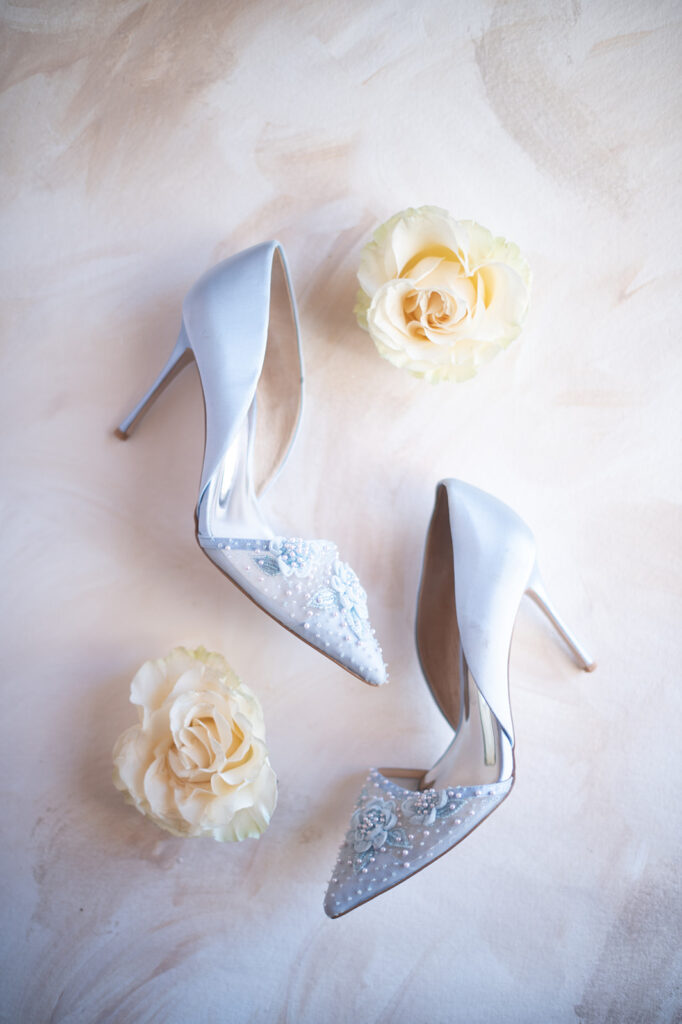 Featured in Issue 29, Styled Shoots Across America team create a romantic wedding editorial with blue hues at The Estate at River Run.