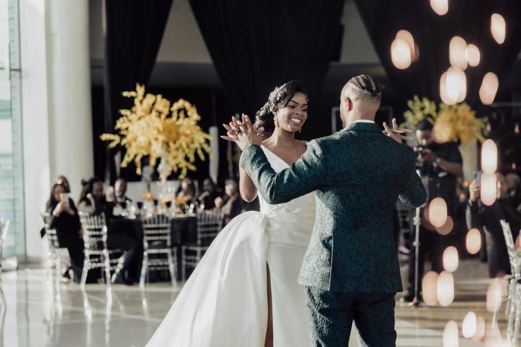 Featured in MunaLuchi Bridal Magazine Issue 29, T'Kiyah and Christopher’s waterfront wedding at the Half Moone Celebration Center in Norfolk, Virginia, was a dreamy affair.