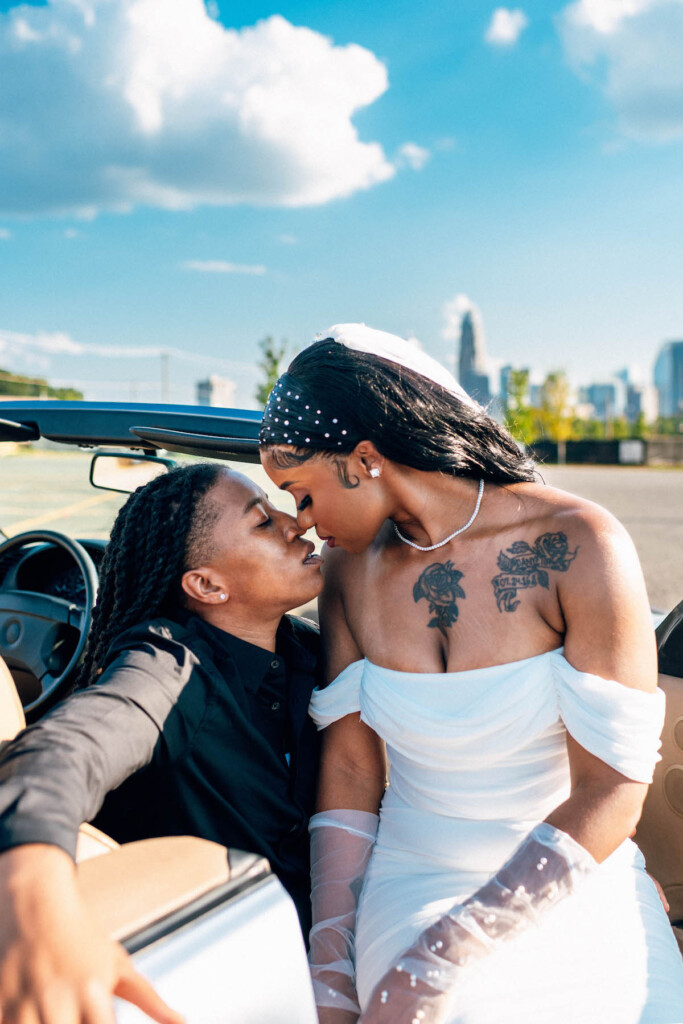 Uptown Charlotte, North Carolina was the perfect backdrop for T. Adams Designs' vintage urban elopement-styled shoot.
