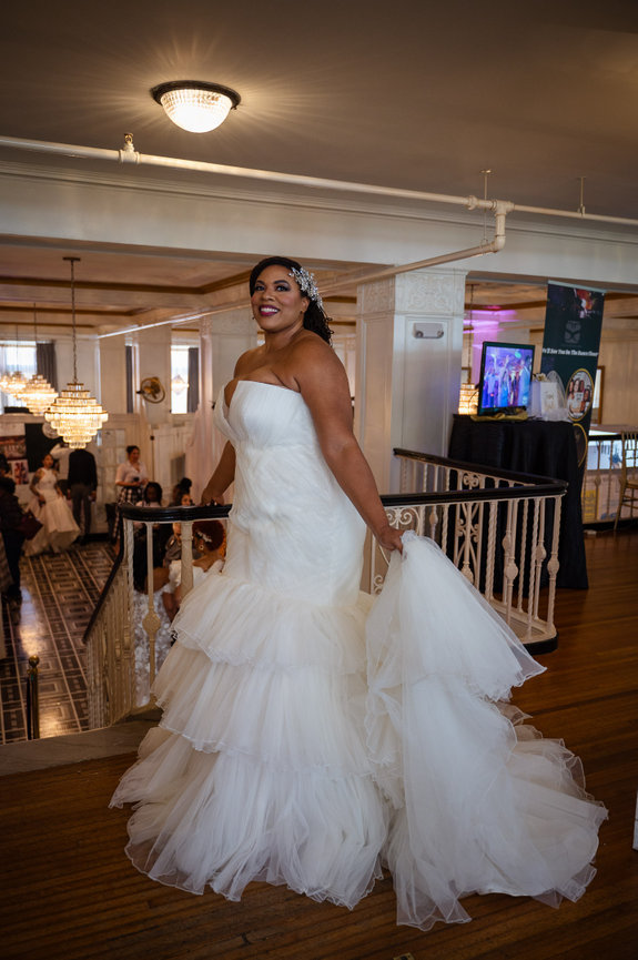 On Sunday, March 24th, 2024, MunaLuchi headed to The Hotel Concord in North Carolina for the 2nd Annual Mahogany Brown Bridal Extravaganza.