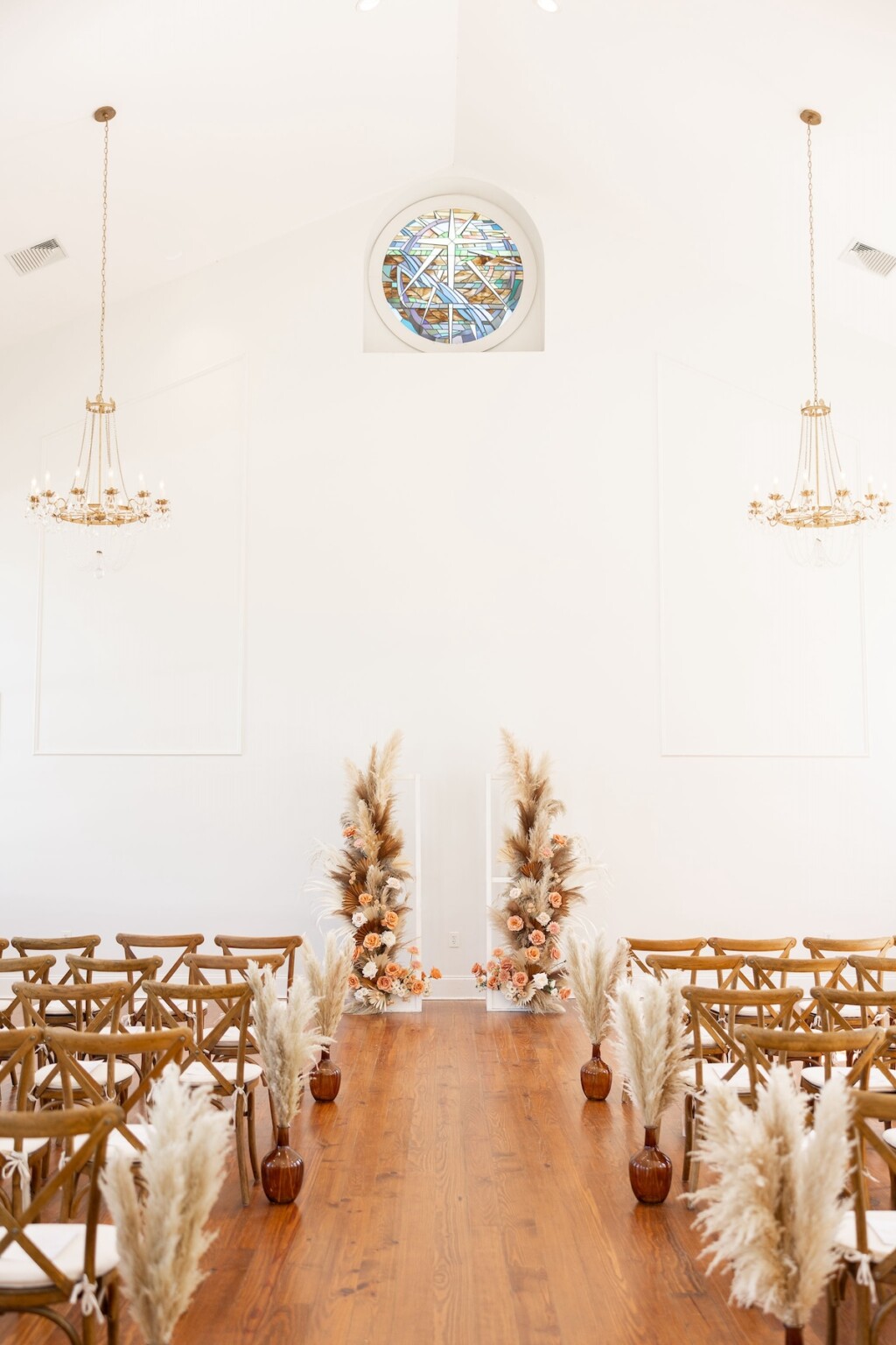 Whimsical & Romantic Fall Wedding at The Chapel at Livingston in Flora ...