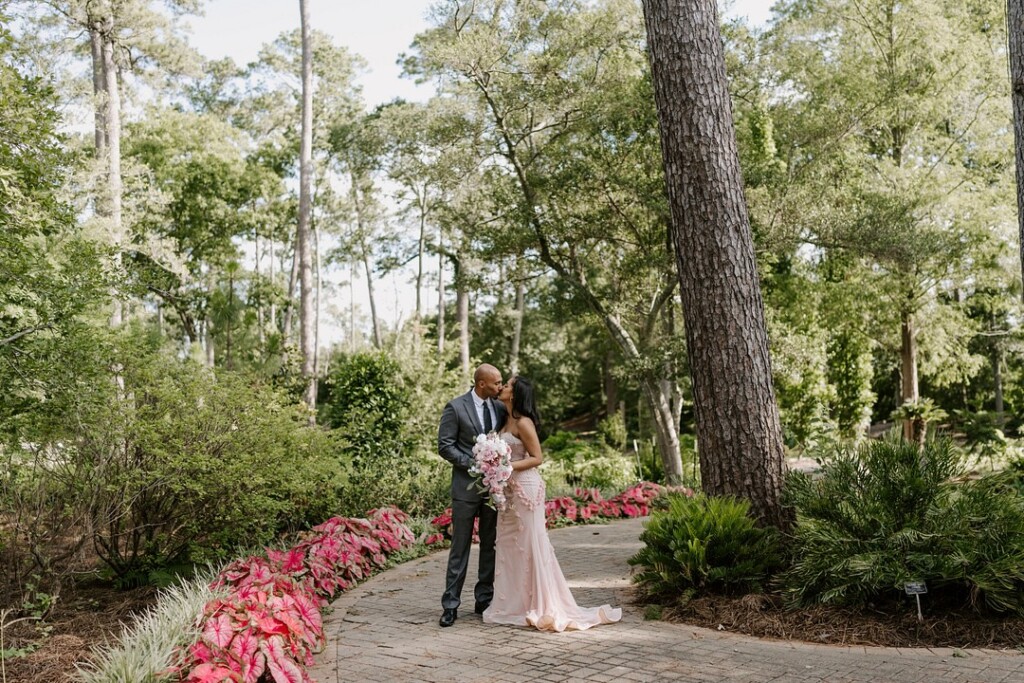 Hermon and Berhanu celebrated their love with a pre-wedding photo shoot at the Mercer Botanic Garden in Humble, Texas.