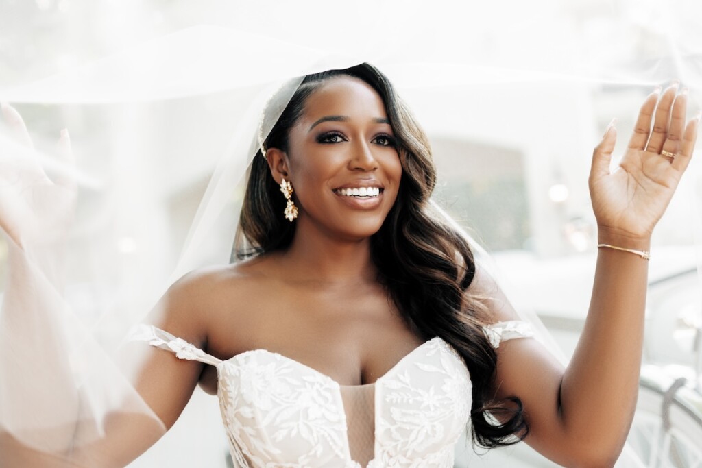 Featured in Issue 32, Evyn and Patrick exchanged vows in an elevated and classic wedding at the Peach Orchard Venue in Spring, Texas.