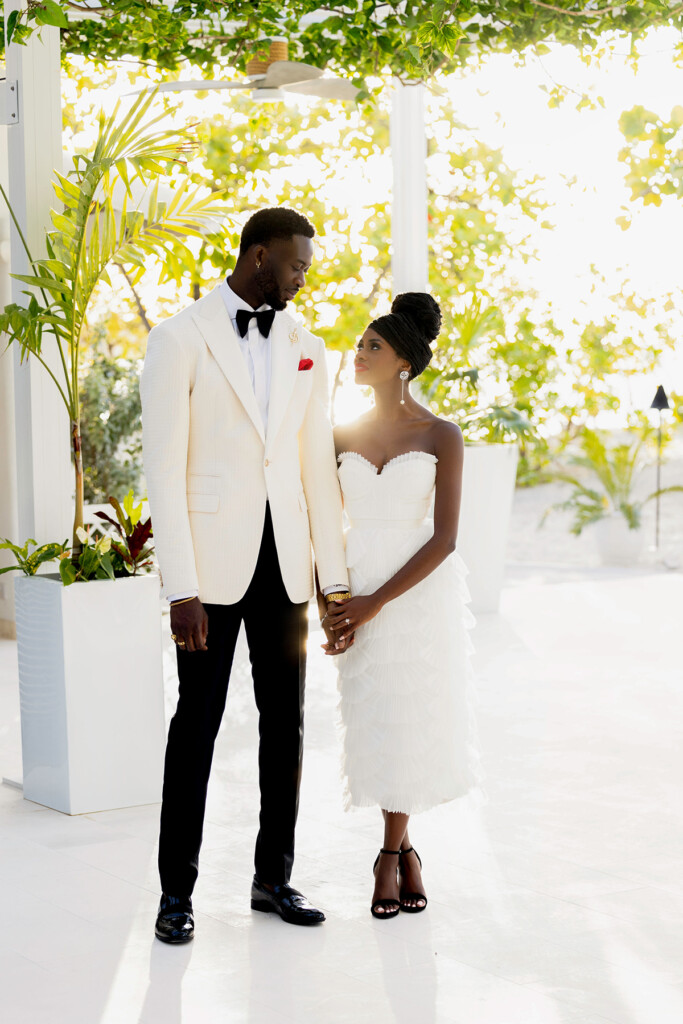 MunaLuchi Bride's issue 32 cover couple, Charity Lawson & Dotun Olubeko (from Season 20 of ABC’s hit TV show, The Bachelorette), celebrate one year of love!