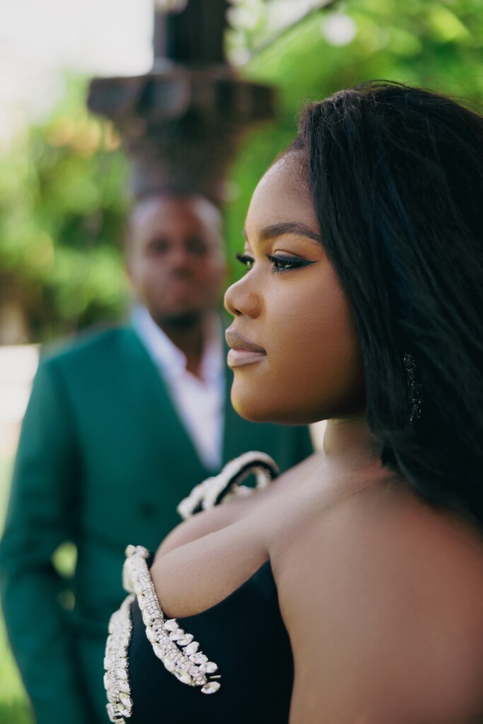 It all started with "hello" for Naneka and Scott who celebrated their recent engagement in a stylish garden glamour photo shoot at the Villa Toscana Miami.