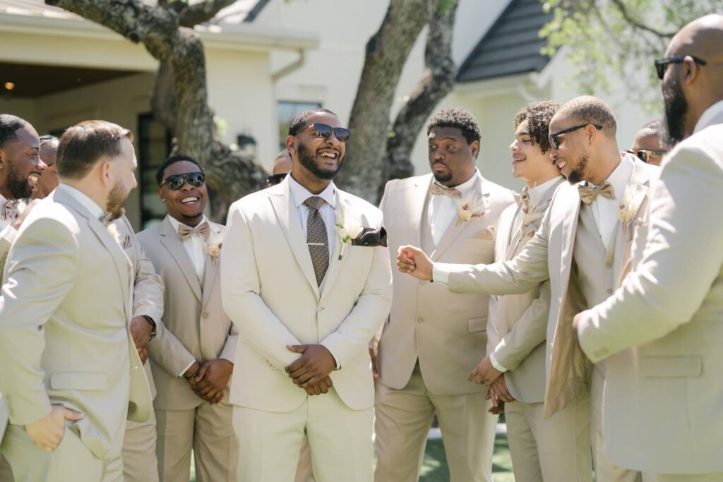 Sticking true to their vision for their big day, Tatiana and Keith celebrated their union with a modern, elegant wedding in Austin, Texas.
