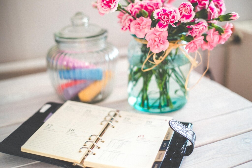 It's easy to forget the little things while wedding planning. Here are 7 key items you shouldn't overlook. 