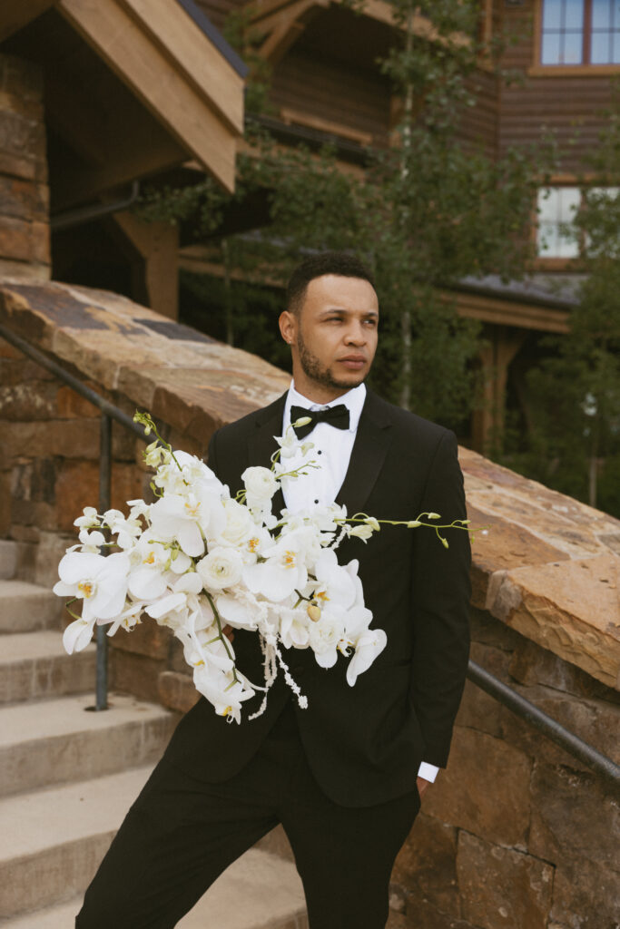 Mountains, 3 wedding dresses, and a fun bowling alley after party. This outdoor wedding had everything for a nature-loving bride and groom.