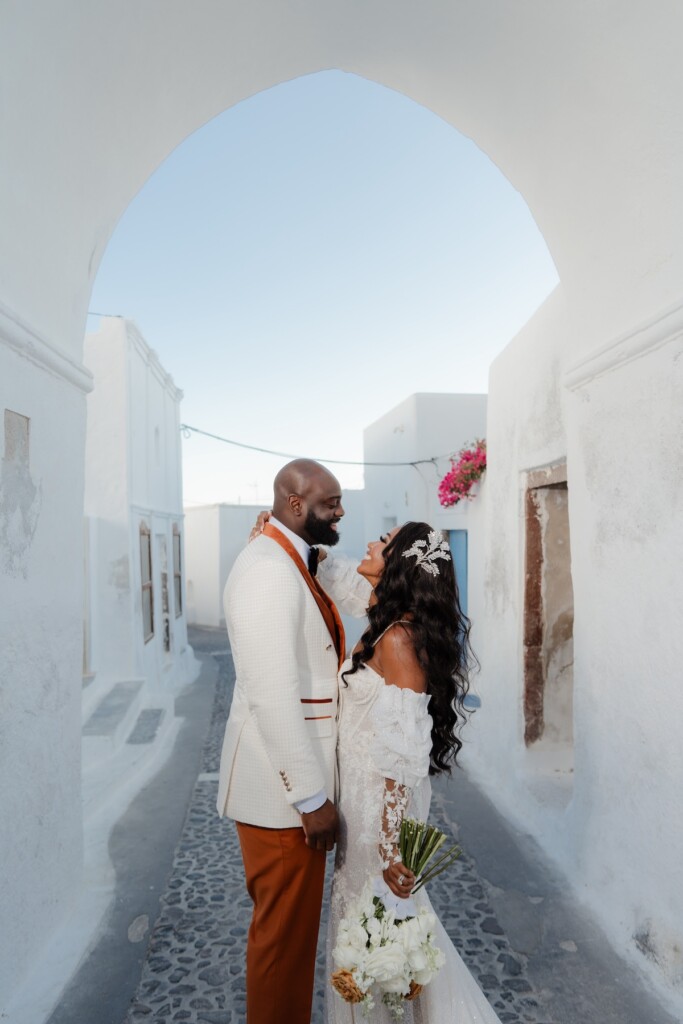 Valerie and Kingsley's gorgeous wedding in Santorini, Greece, was featured in Issue 33! Read how they found lifetime love four doors down.