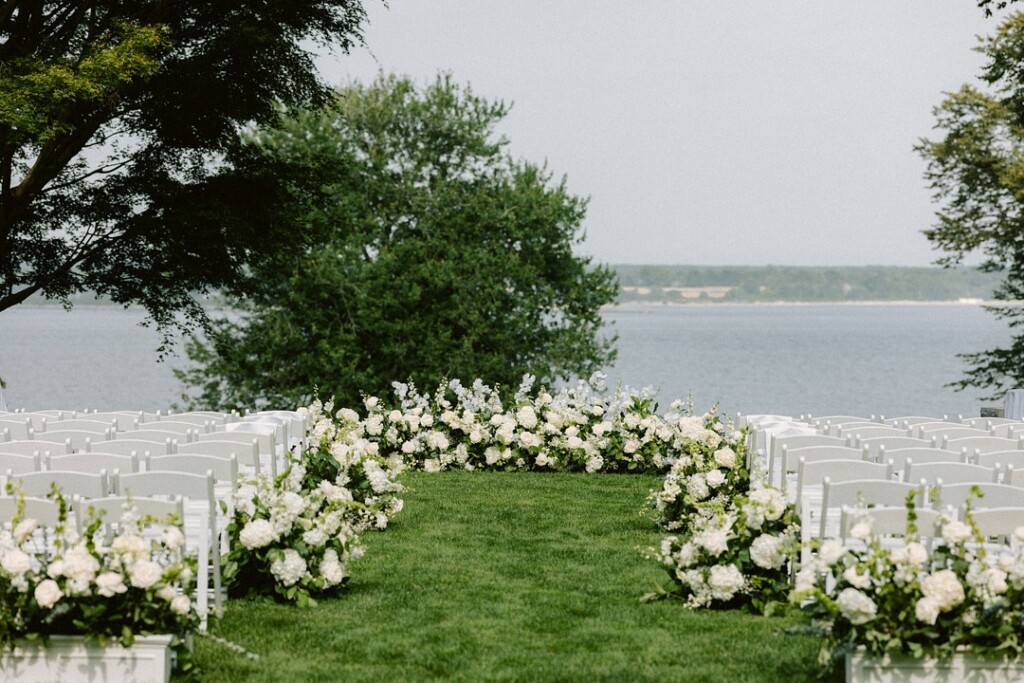 Black love and culture took the cake at Cami and Jonathan's beautiful wedding in Rhode Island, which was featured in MunaLuchi Bride magazine, Issue 33!