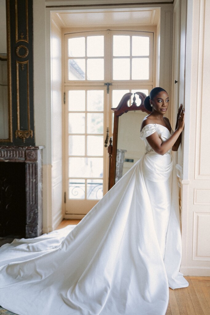 Black love and culture took the cake at Cami and Jonathan's beautiful wedding in Rhode Island, which was featured in MunaLuchi Bride magazine, Issue 33!