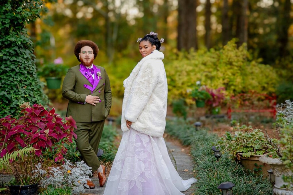 Surrounded by the stunning architecture and lush natural beauty of Four Oaks Manor, Breale and Nazir tied the knot in a romantic and colorful outdoor wedding in Duluth, Georgia.