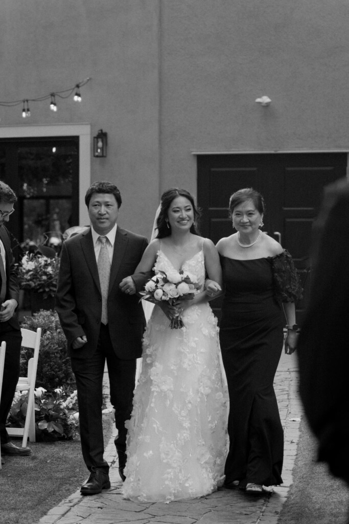 Ziyue and Hannah said "yes" to forever in a serene garden wedding ceremony, surrounded by their closest friends and family. 